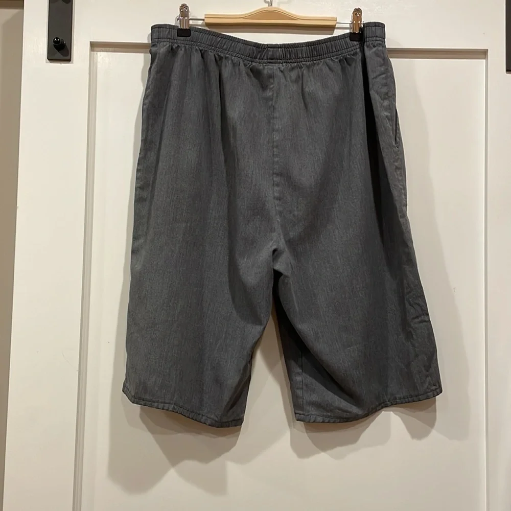 Cabin Creek Elastic Waist Shorts‎ - Size 18 TALL - Picture 2 of 5